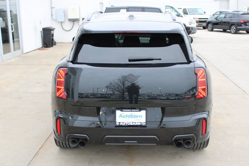 Used 2025 MINI Cooper Countryman John Cooper Works image 5