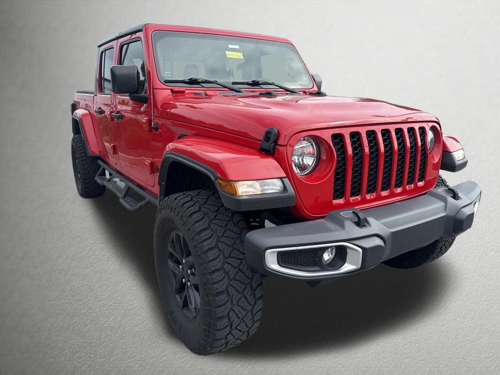 Used 2023 Jeep Gladiator Sport AWD/4WD image 1