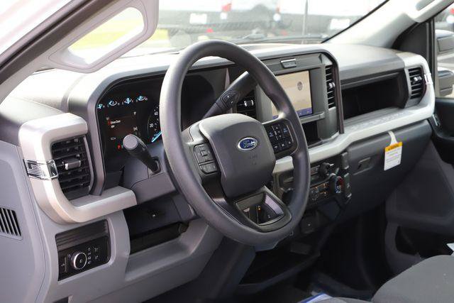 New 2026 Ford F550 4x4 Supercab Super Duty image 20