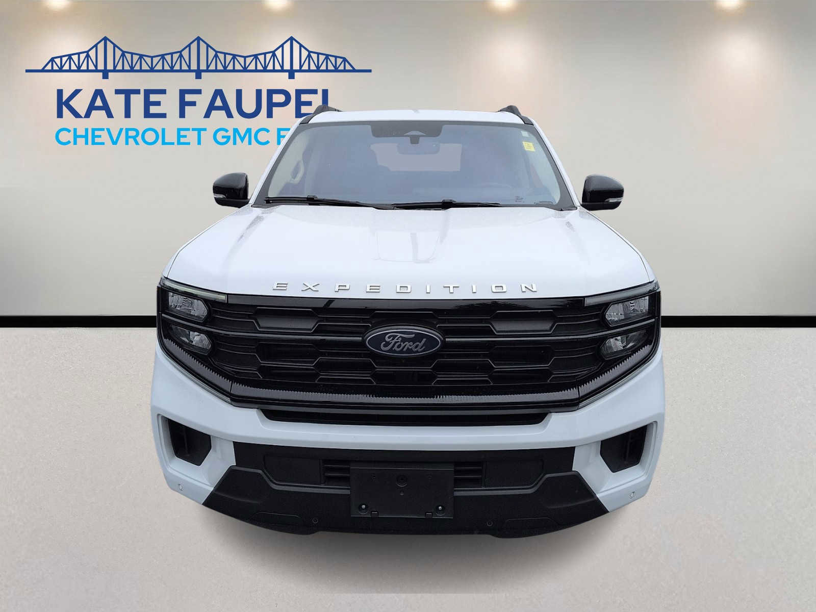 Certified 2025 Ford Expedition Active AWD/4WD image 2