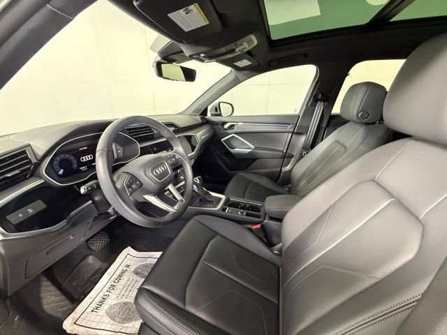 Used 2024 Audi Q3 2.0T Premium Plus w/ Premium Plus Package AWD/4WD image 16