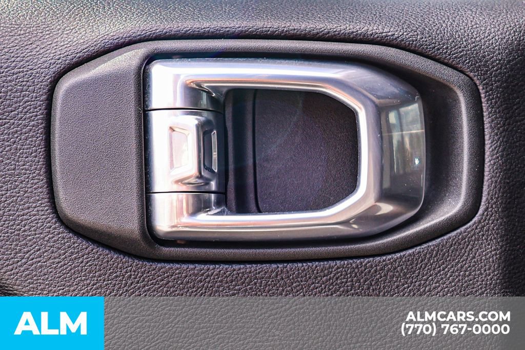 Used 2021 Jeep Wrangler Unlimited Sahara image 52