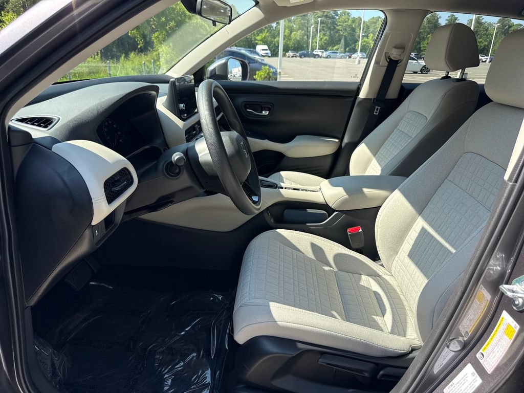Certified 2026 Honda HR-V LX image 13
