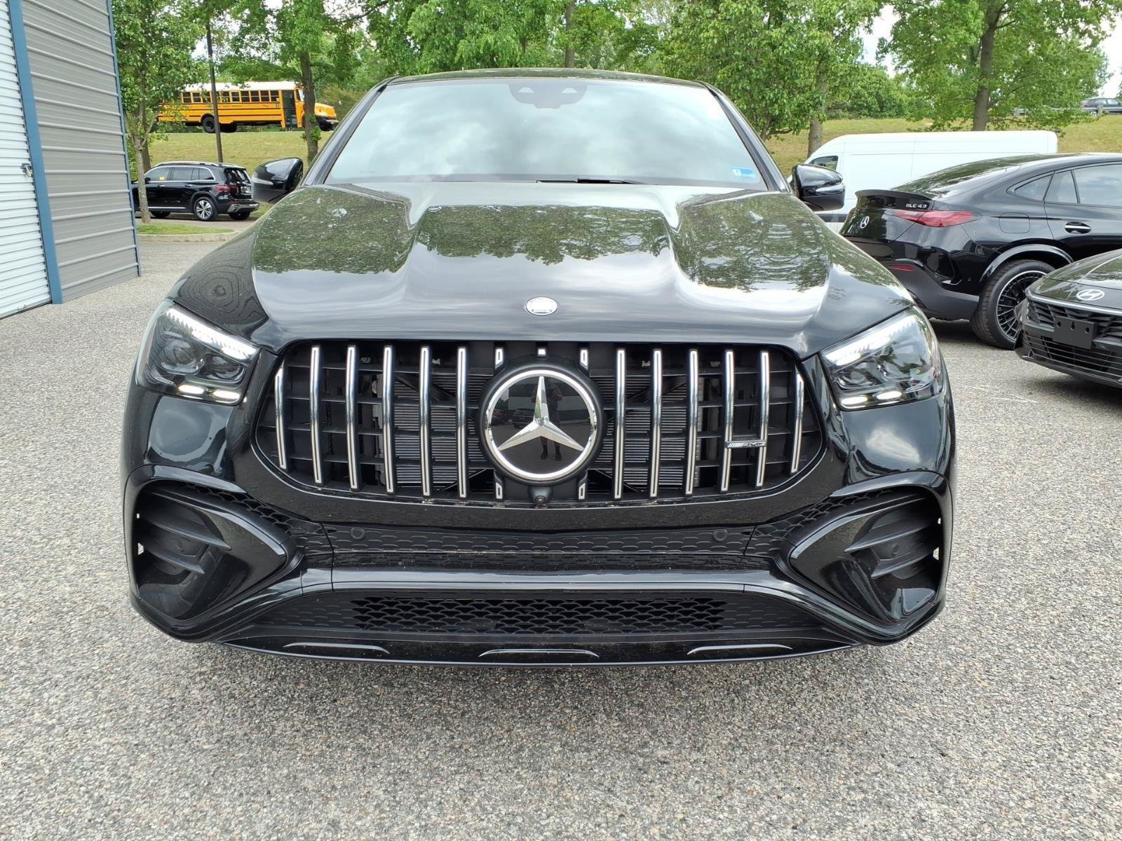 New 2026 Mercedes-Benz GLE 53 AMG 4MATIC Coupe image 3