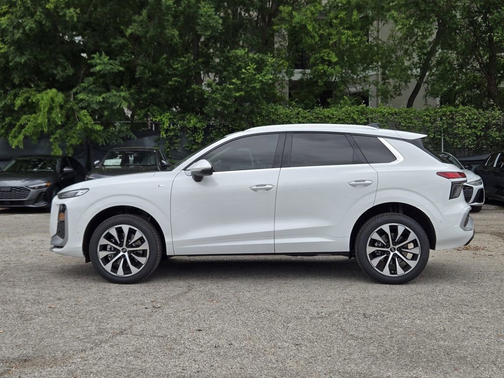 New 2026 Audi Q3 quattro 2.0T AWD/4WD image 7