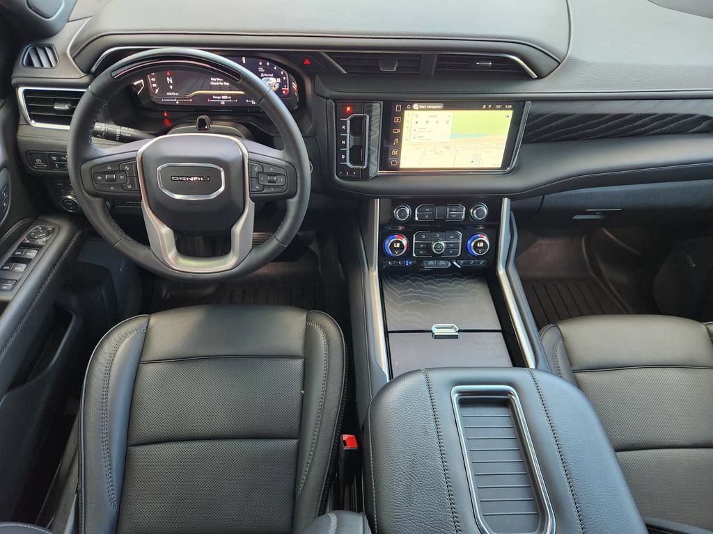 Used 2024 GMC Yukon Denali w/ Denali Reserve Package AWD/4WD image 27