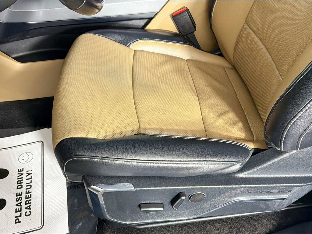 Used 2022 Ford F150 Lariat w/ Equipment Group 502A High AWD/4WD image 21