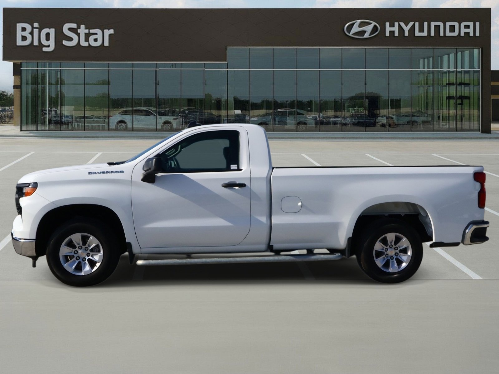 Used 2025 Chevrolet Silverado 1500 W/T RWD image 2