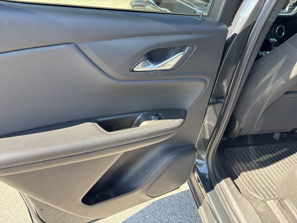 Used 2020 Chevrolet Blazer LT FWD image 16