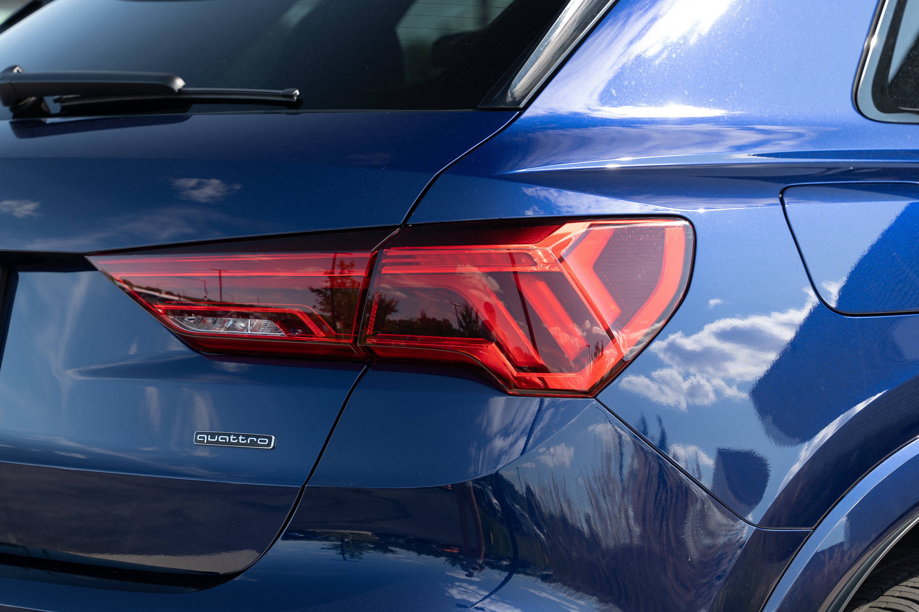 Certified 2025 Audi Q3 2.0T Premium w/ Convenience Package AWD/4WD image 25