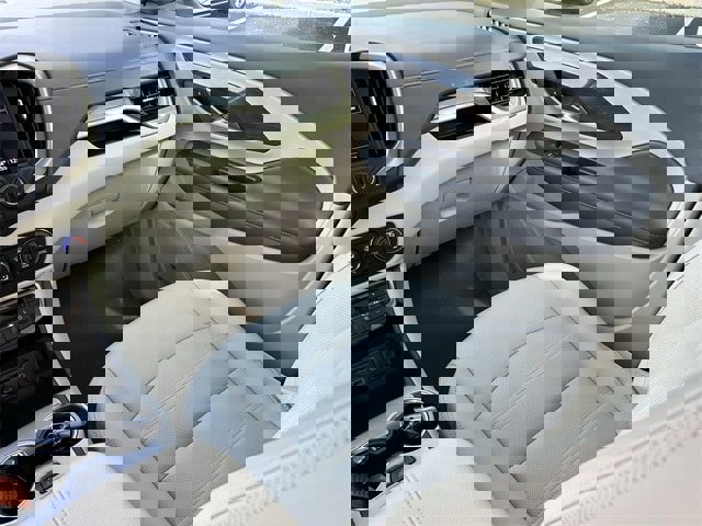 Used 2023 GMC Terrain Denali w/ Denali Premium Package image 12