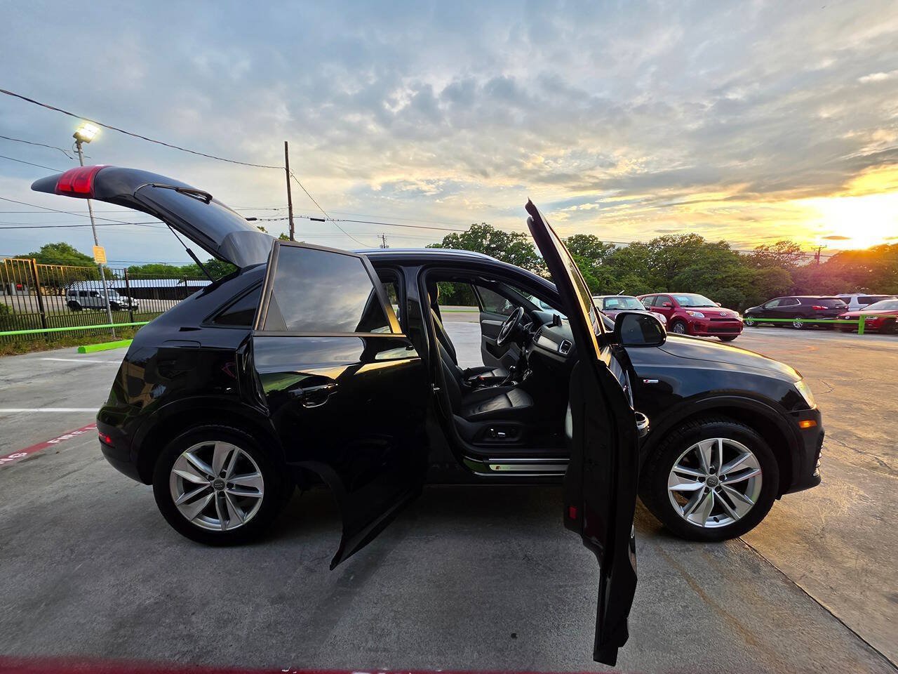 Used 2018 Audi Q3 2.0T Premium FWD image 56