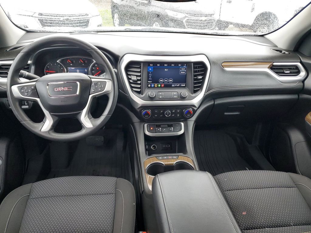 Used 2023 GMC Acadia SLE w/ Driver Convenience Package image 10