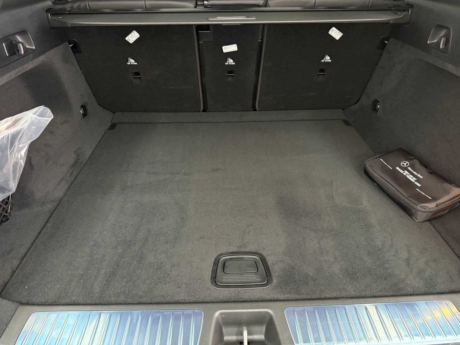 New 2026 Mercedes-Benz EQE 320 4MATIC SUV image 31