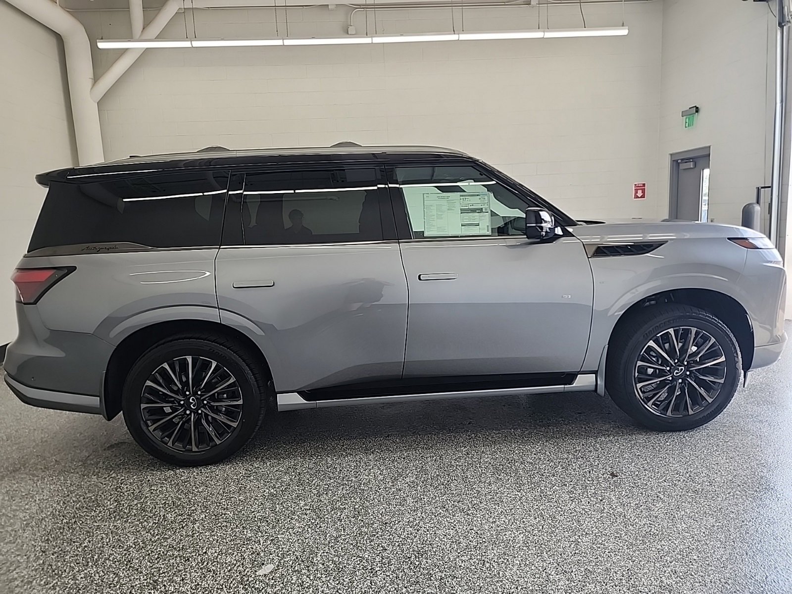 New 2026 INFINITI QX80 Autograph image 6
