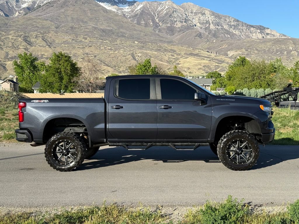 Used 2023 Chevrolet Silverado 1500 RST AWD/4WD image 8