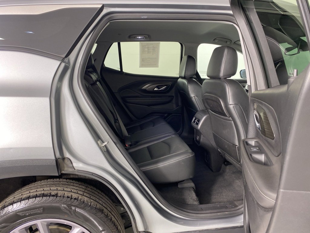 Used 2023 GMC Terrain SLT image 37