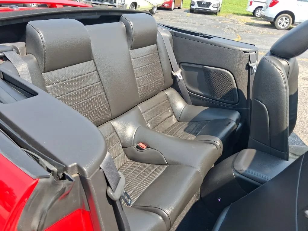 Used 2008 Ford Mustang GT RWD image 36