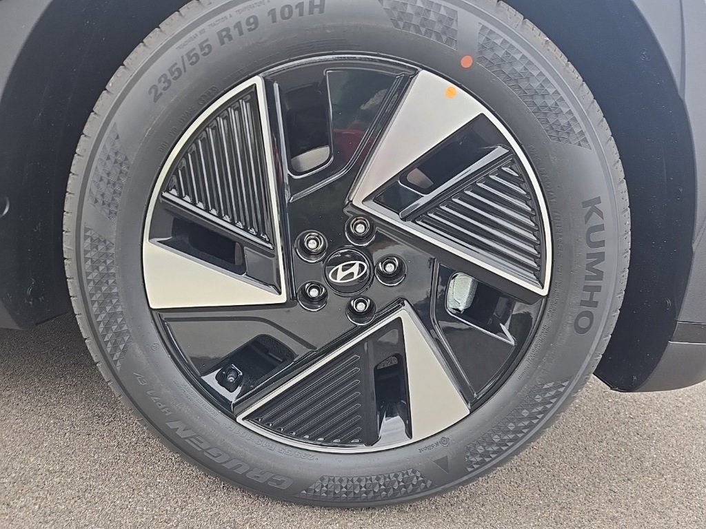 New 2026 Hyundai Ioniq 5 SEL image 4