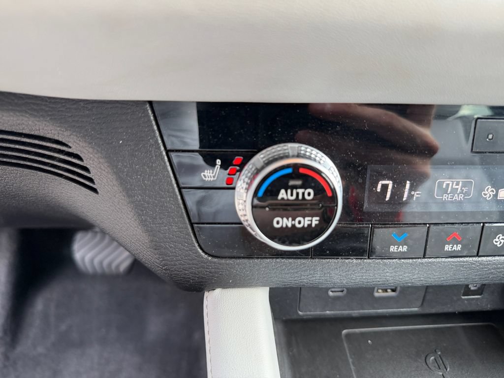 Used 2022 Mitsubishi Outlander SEL AWD/4WD image 30