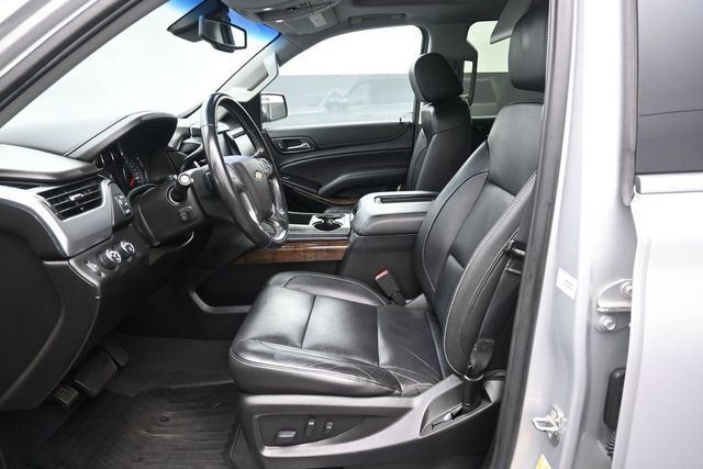 Used 2019 Chevrolet Suburban LT AWD/4WD image 21
