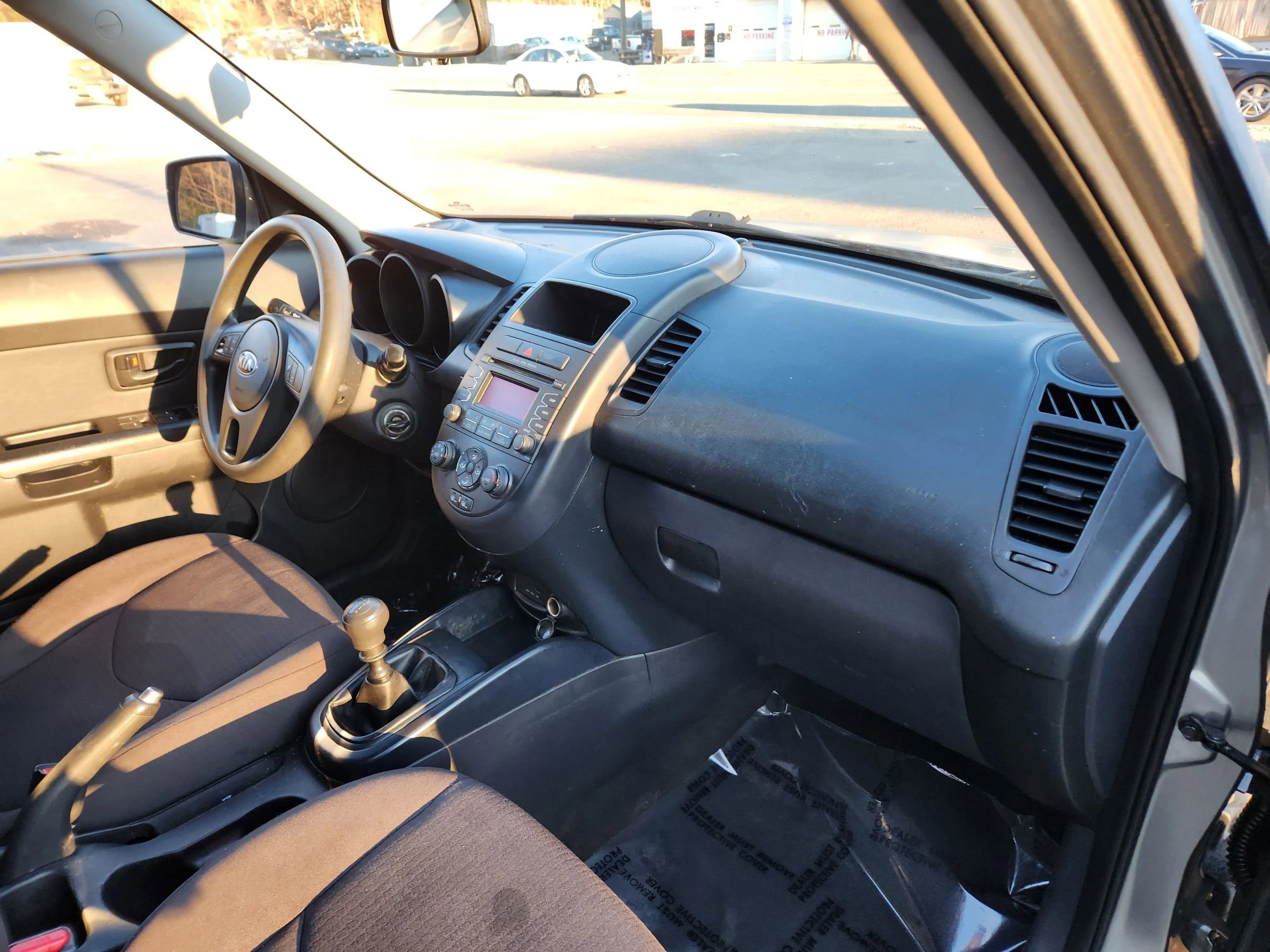 Used 2013 Kia Soul image 16