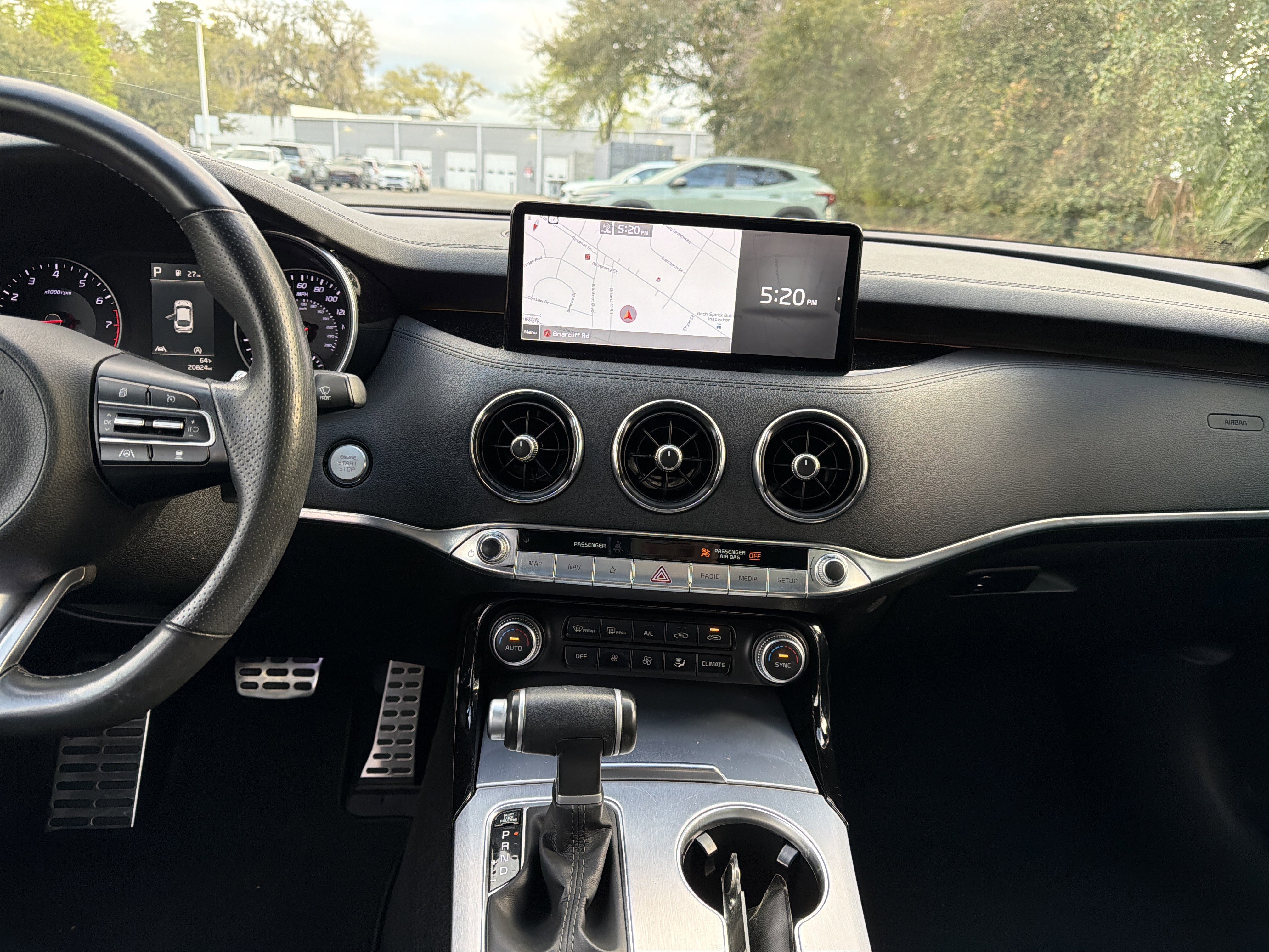 Used 2022 Kia Stinger GT1 image 31