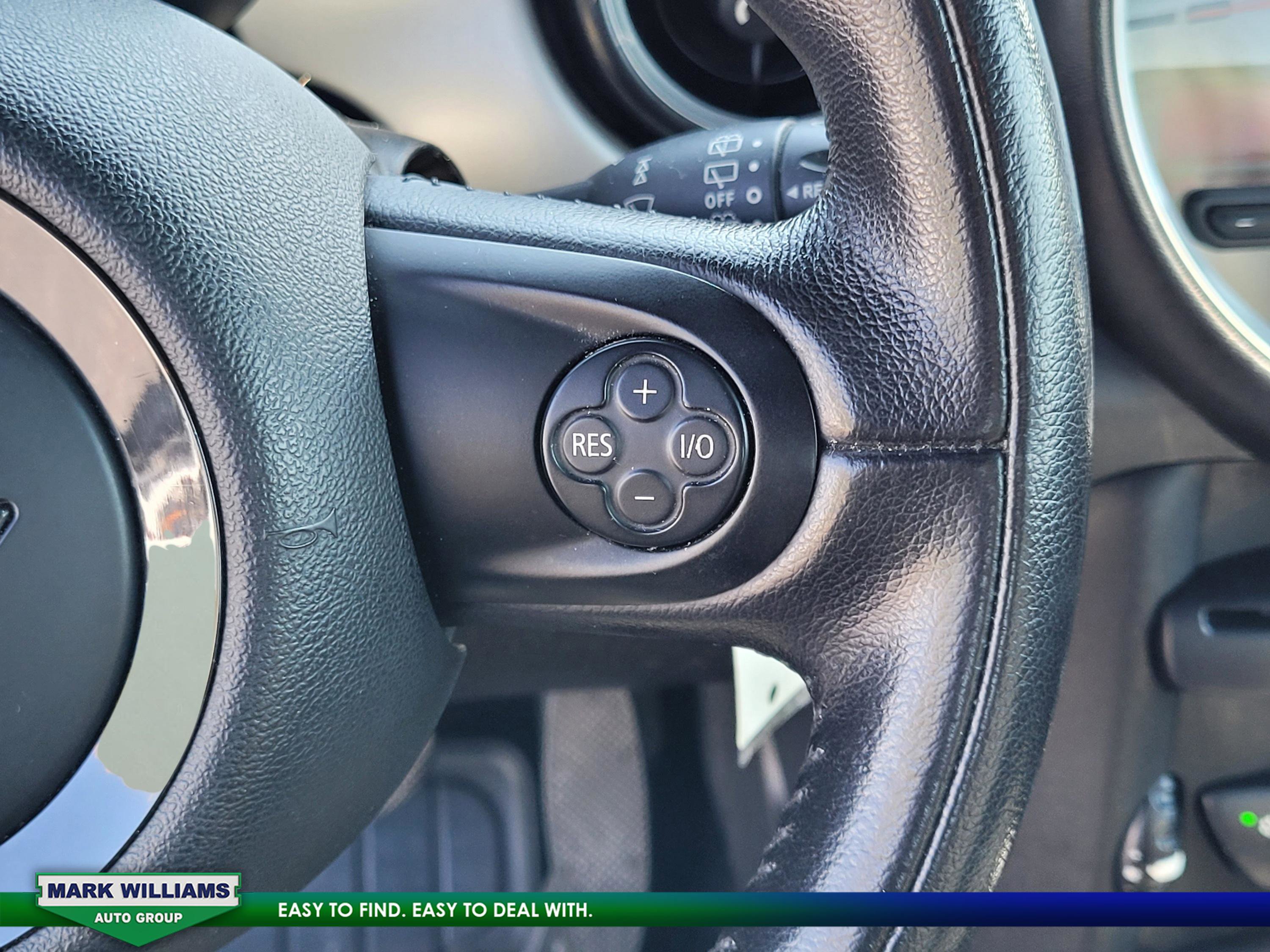 Used 2011 MINI Cooper Hardtop image 13