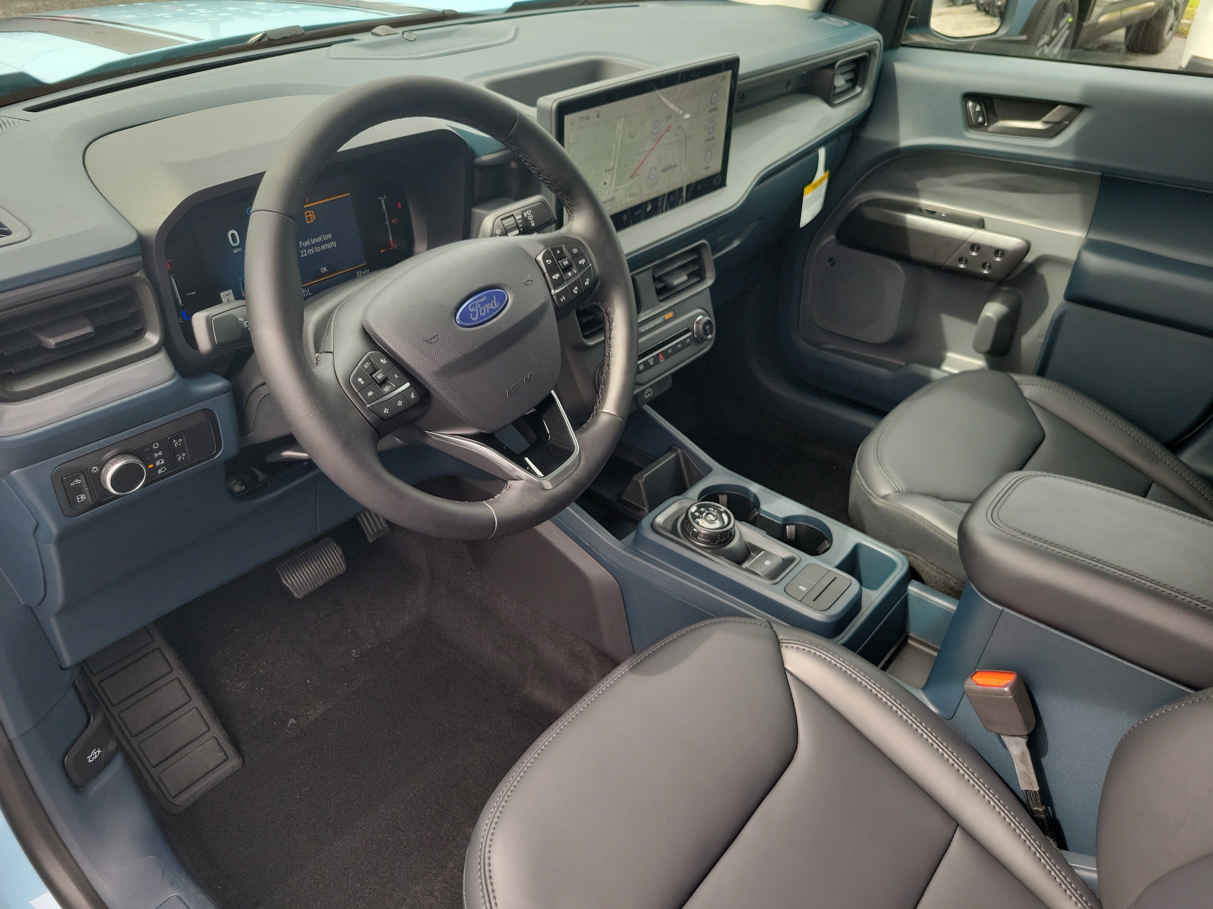 New 2026 Ford Maverick Lariat w/ Black Appearance Package AWD/4WD image 11