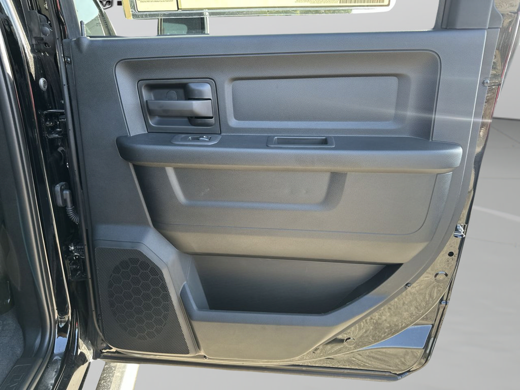 New 2027 RAM 3500 Tradesman AWD/4WD image 38
