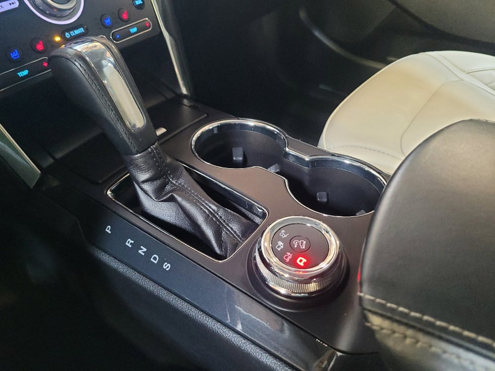 Used 2018 Ford Explorer Platinum image 26