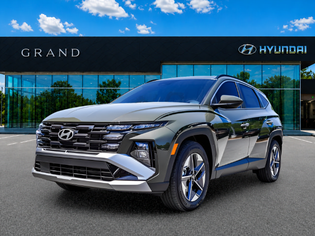 New 2026 Hyundai Tucson SEL Plus FWD image 2
