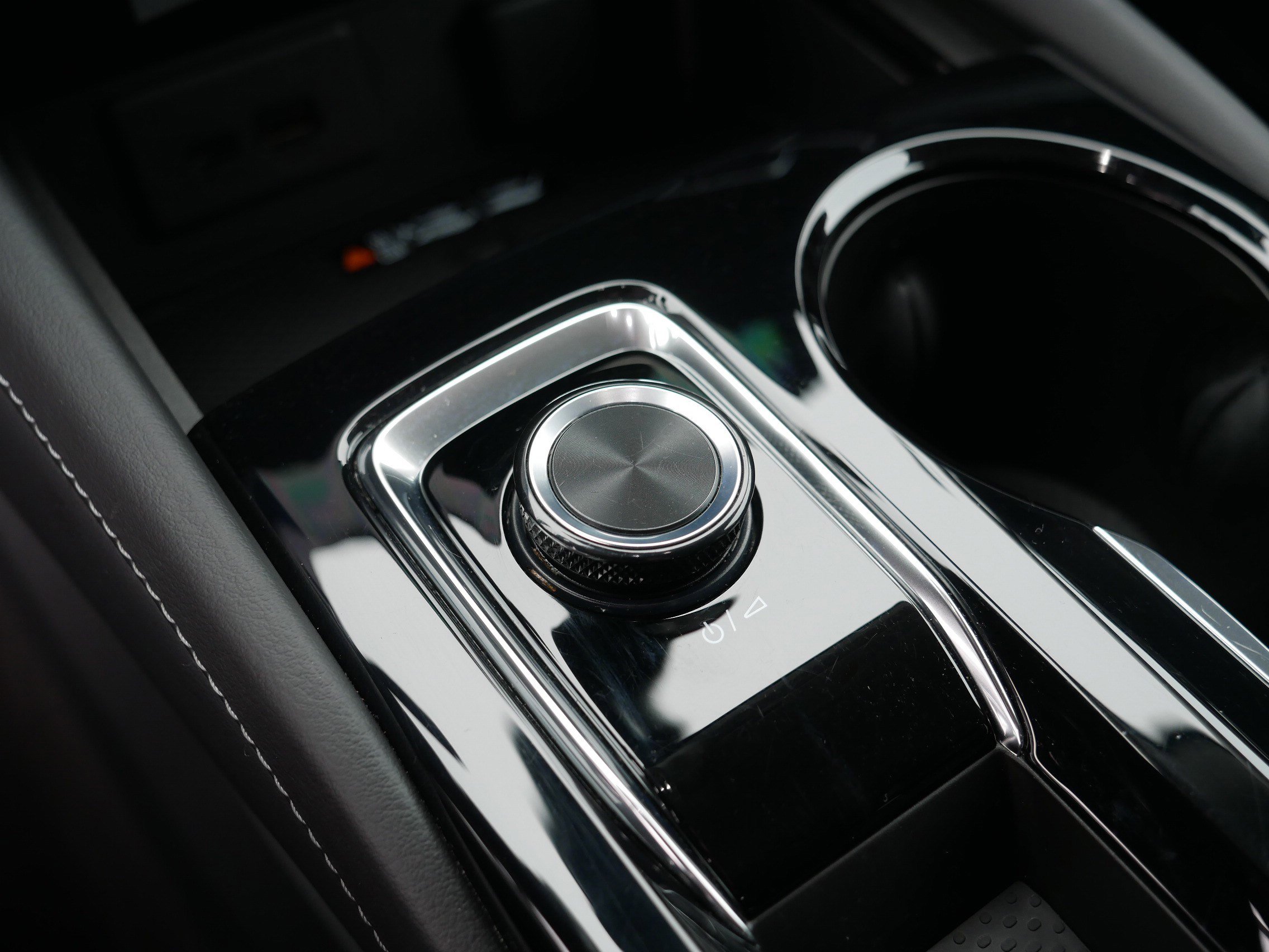 Certified 2025 Buick Envision Preferred image 31