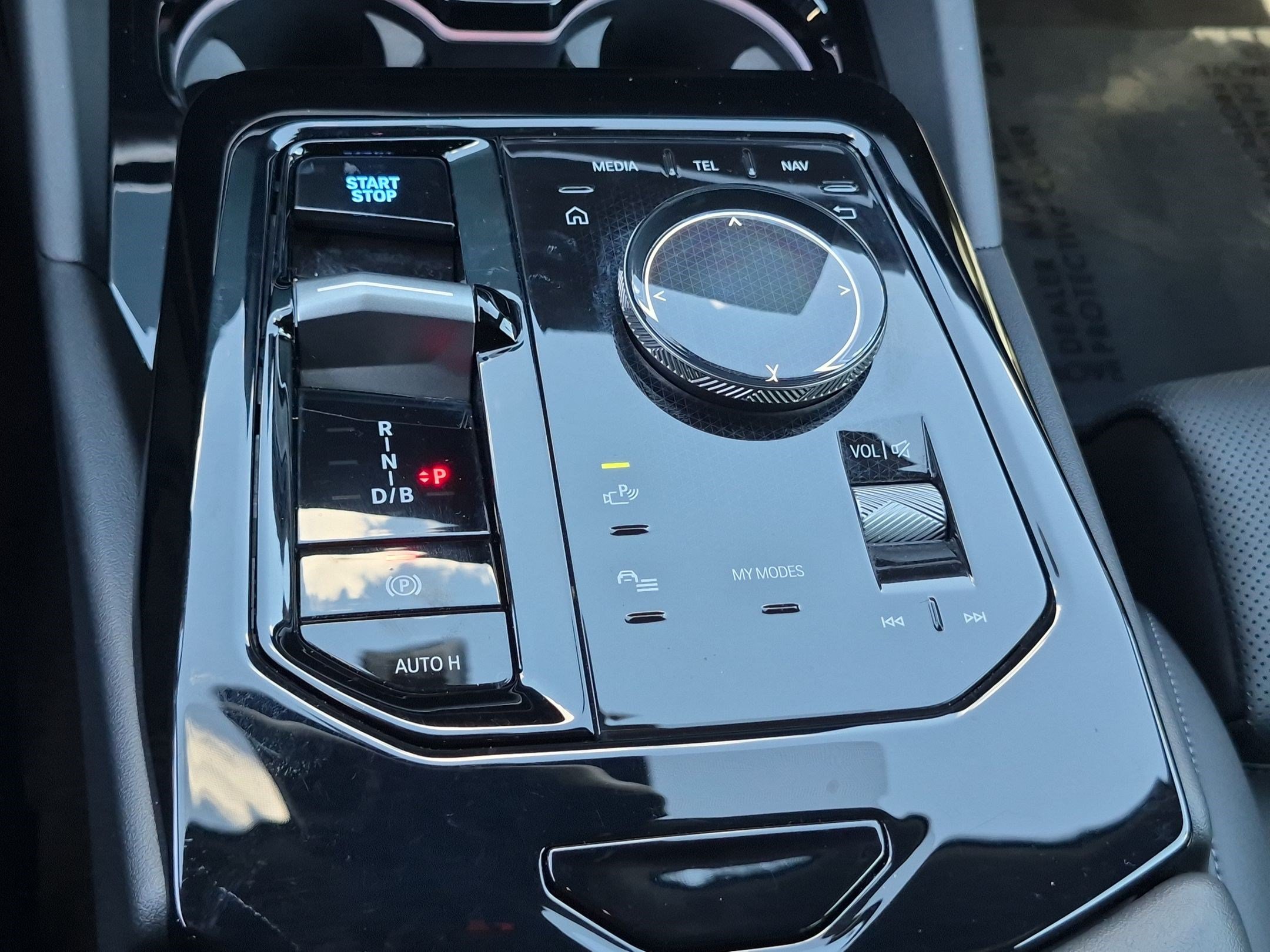 Certified 2024 BMW i5 eDrive40i w/ Premium Package RWD image 26