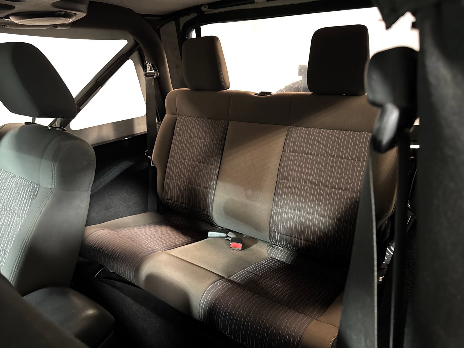 Used 2012 Jeep Wrangler Sport AWD/4WD image 5