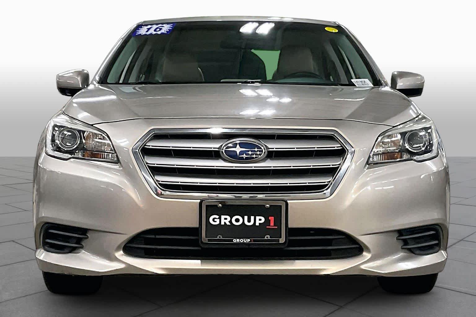 Used 2016 Subaru Legacy 2.5i Premium AWD/4WD image 4