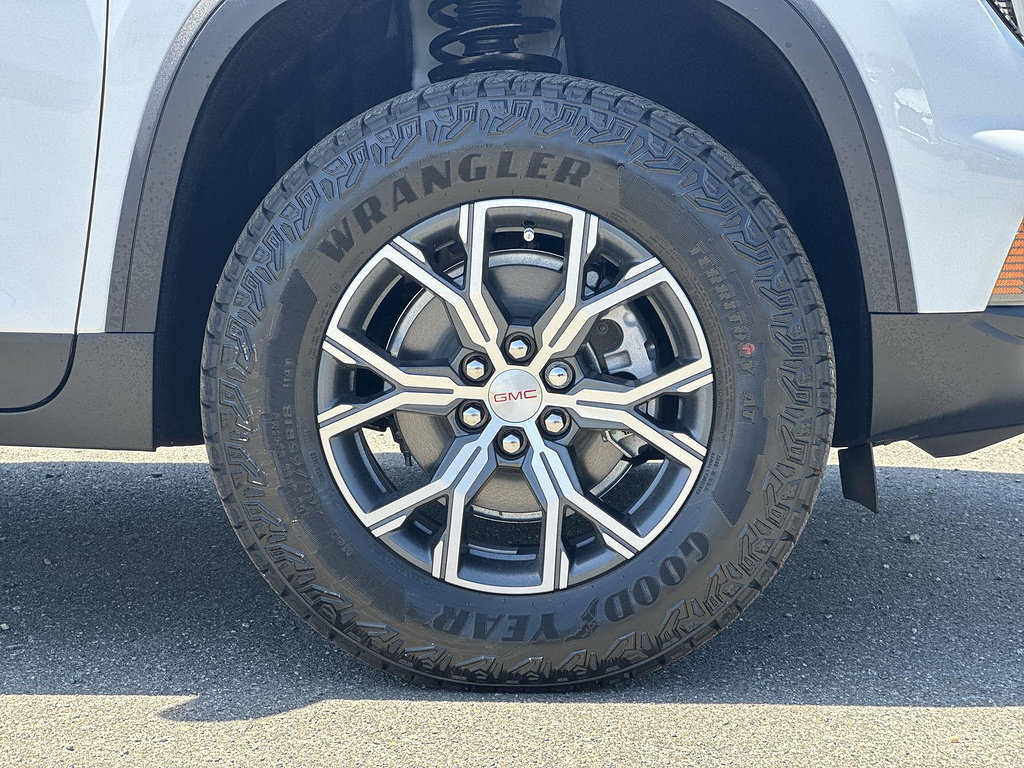 New 2026 GMC Acadia AT4 w/ Luxury Package AWD/4WD image 29