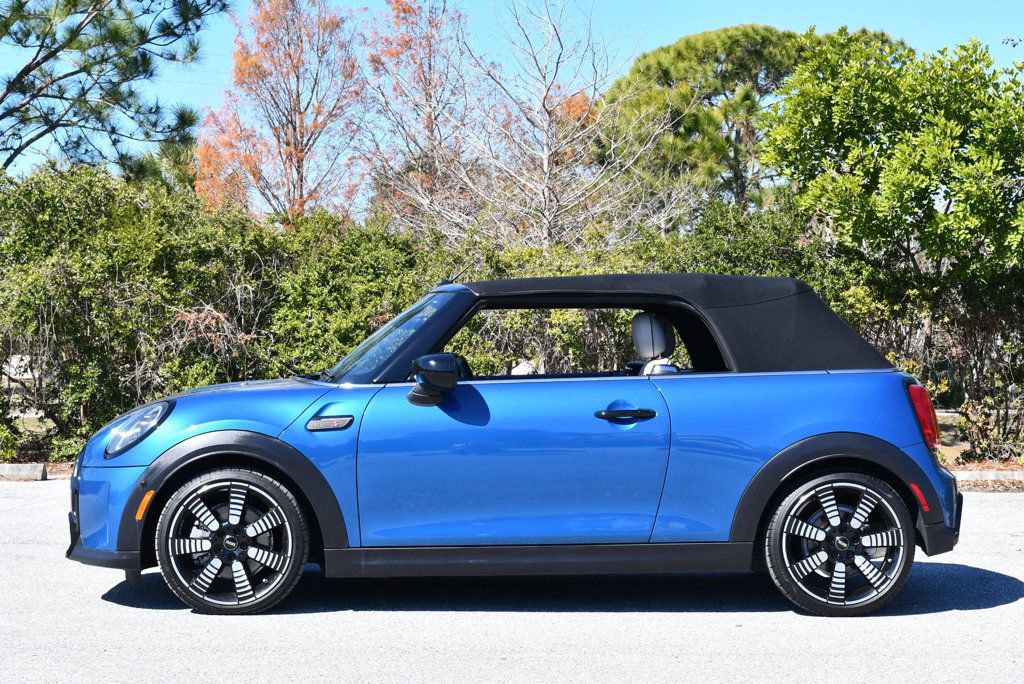 Used 2022 MINI Cooper S image 33