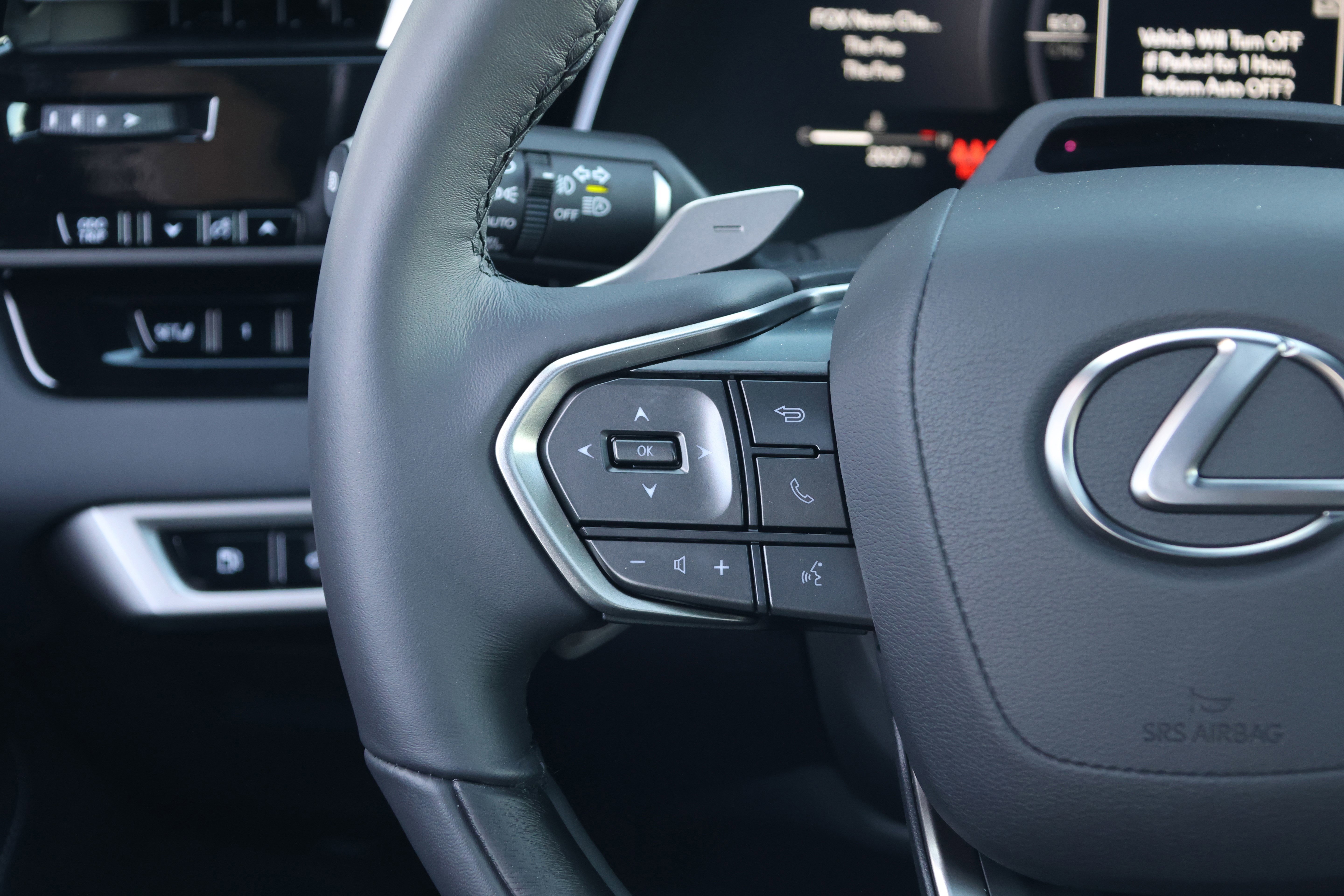 Certified 2026 Lexus RX 350h w/ Convenience Package image 18