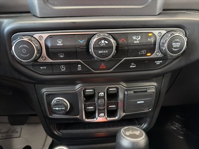 Used 2023 Jeep Wrangler Sport S AWD/4WD image 19