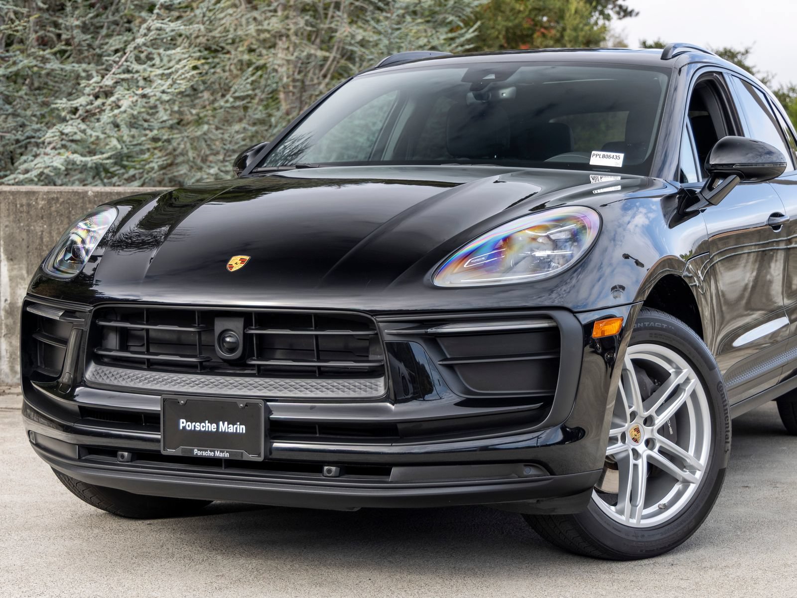 Certified 2023 Porsche Macan AWD/4WD image 7