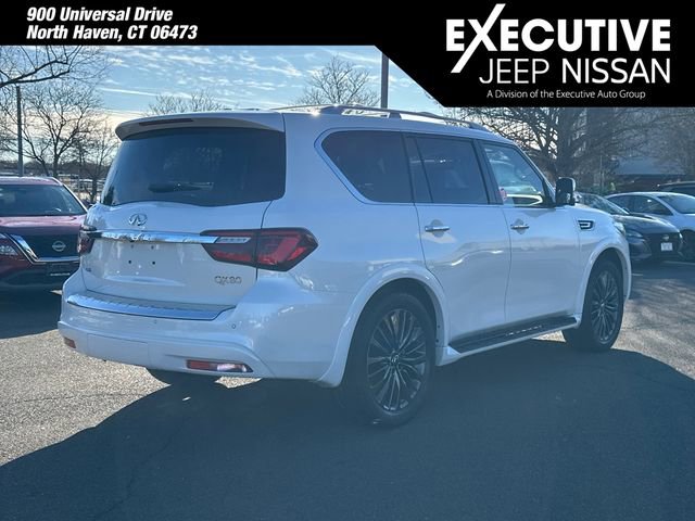 Used 2024 INFINITI QX80 Sensory w/ Cargo Package image 2