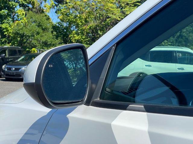 Used 2022 Buick Encore GX Essence image 23