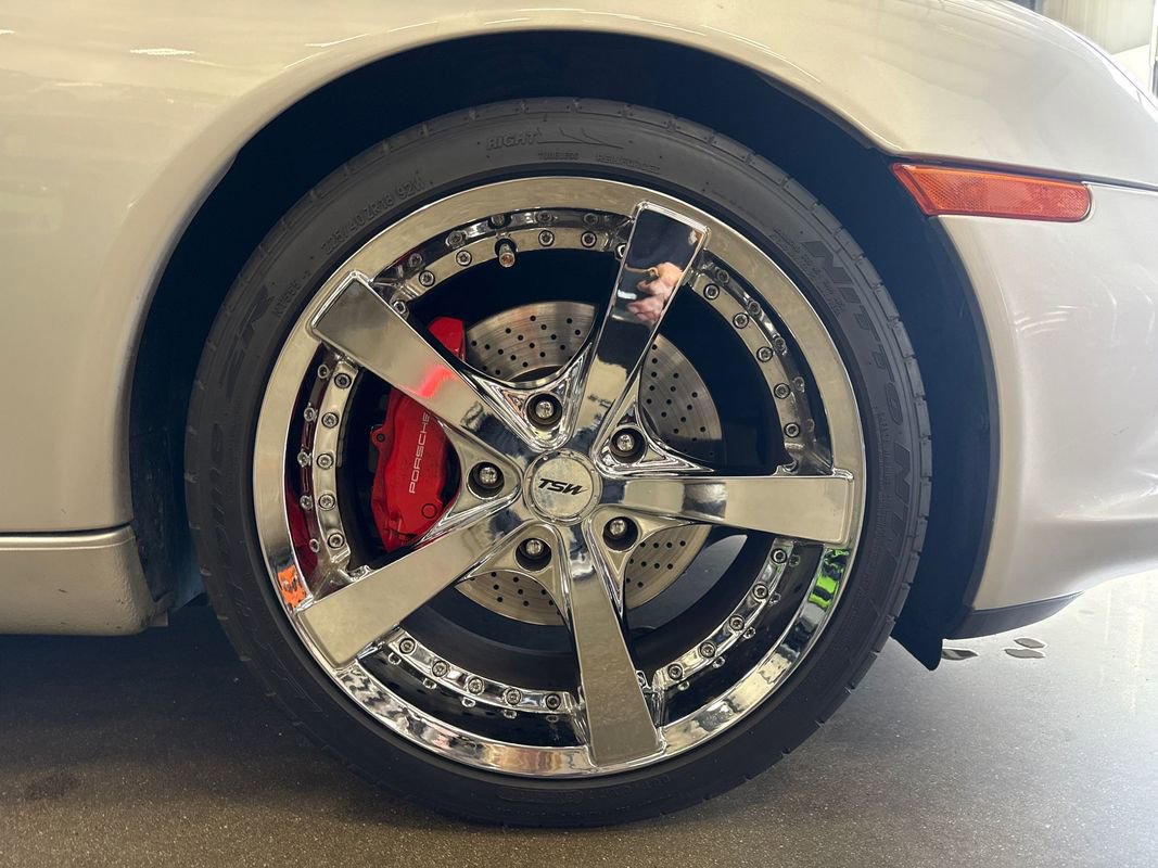 Used 2004 Porsche Boxster S image 41