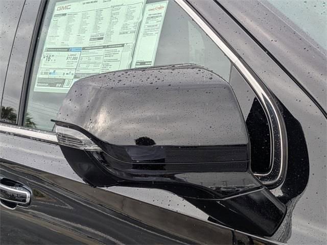 New 2026 GMC Yukon Denali w/ Denali Reserve Package image 12