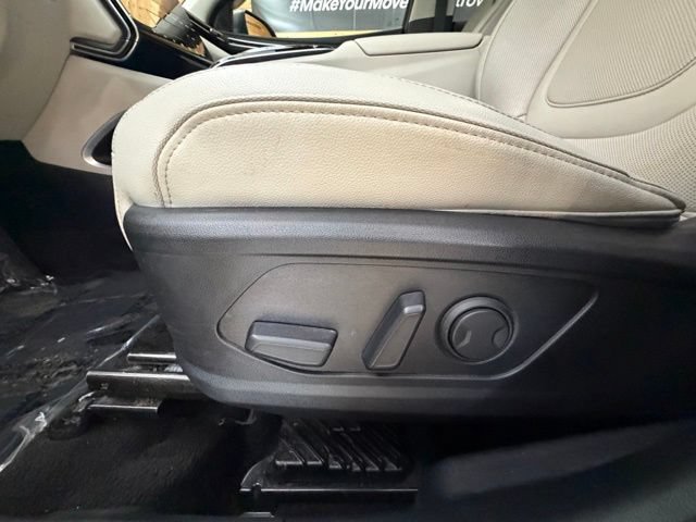 Used 2023 Hyundai Tucson Limited w/ Cargo Package AWD/4WD image 29