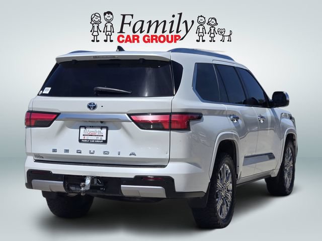 Used 2024 Toyota Sequoia Capstone AWD/4WD image 4