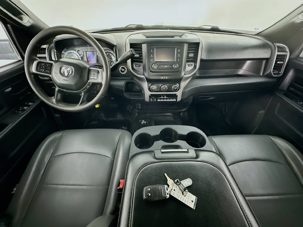 Used 2021 RAM 5500 Tradesman w/ Chrome Appearance Group AWD/4WD image 10