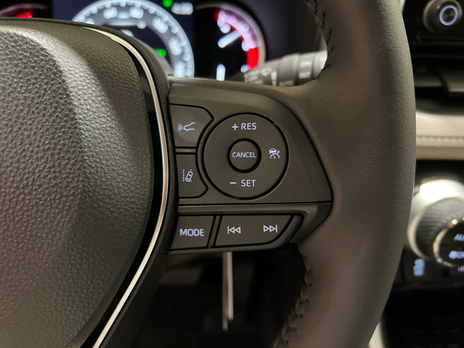 New 2025 Toyota RAV4 XLE w/ Weather Package image 17