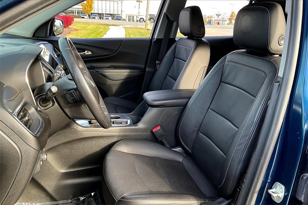 Used 2020 Chevrolet Equinox Premier image 17